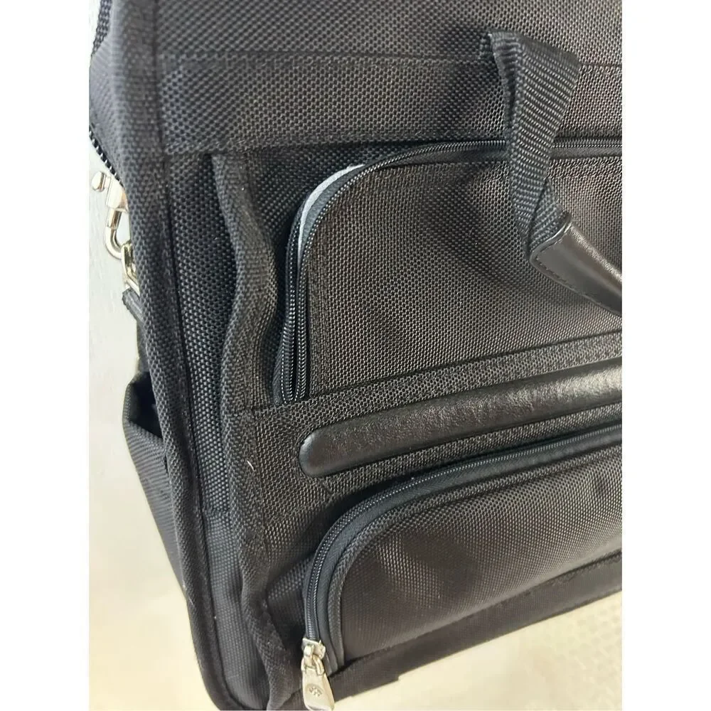 Samsonite laptop bag black padded divided‎ 17x14x5